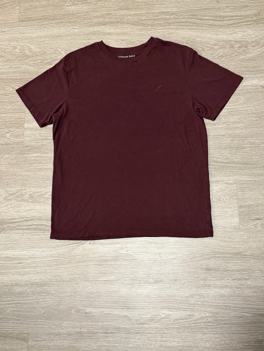 American Eagle Outfitters Men's Short-Sleeve Crewneck T-Shirt - Maroon